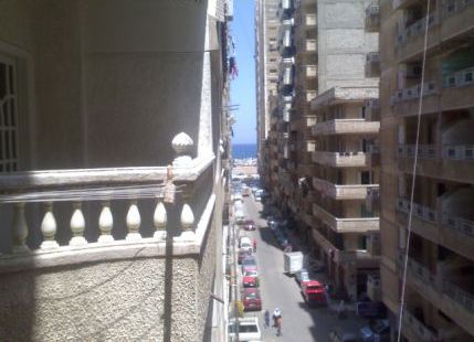 شقة للإيجار فى إدارة شرطة ميناء الإسكندرية - الإسكندرية