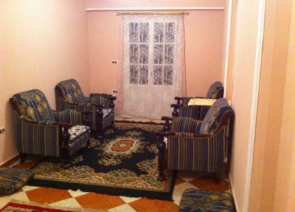 شقة للإيجار فى ميامي - قسم المنتزه - الإسكندرية