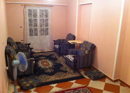 شقة للإيجار فى ميامي - قسم المنتزه - الإسكندرية