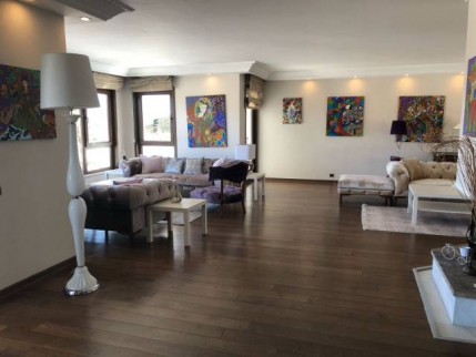 فيلا للإيجار فى ساريير - إسطنبول