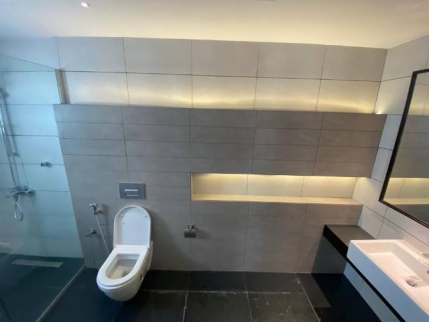 Villa For Rent In Sar - Northern