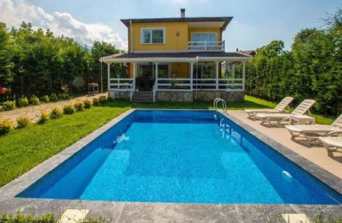 Villa For Rent In Kocaeli