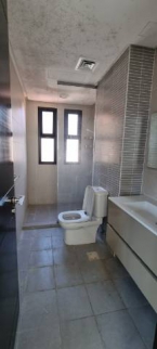 Villa For Rent In Jeblat Hebshi - Northern