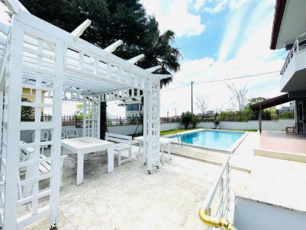 Villa For Rent In Beylikduzu - Istanbul