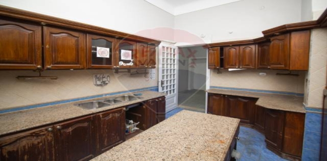 فيلا للإيجار فى رشدي - قسم سيدى جابر - الإسكندرية