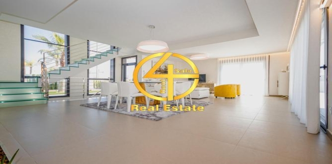 فيلا للإيجار