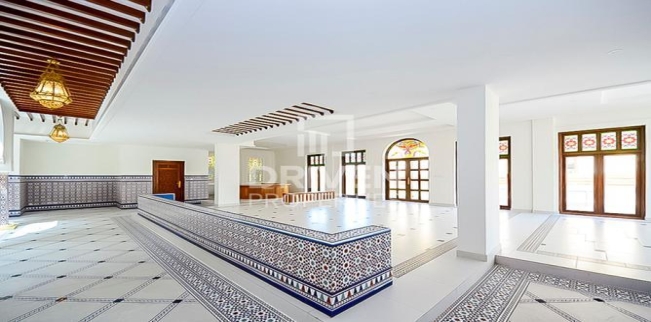 فيلا للإيجار