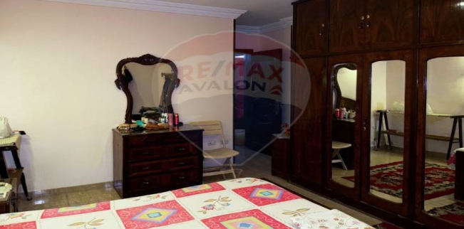 شقة للبيع فى سابا باشا - قسم الرمل - الإسكندرية