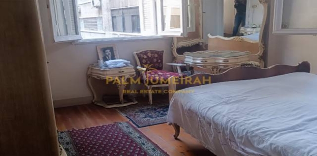 شقة للبيع فى زيزينيا - قسم الرمل - الإسكندرية