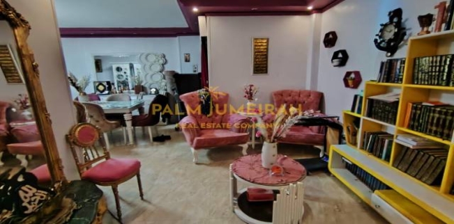 شقة للبيع فى محرم بك - قسم محرم بك - الإسكندرية