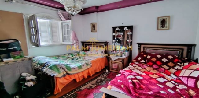 شقة للبيع فى محرم بك - قسم محرم بك - الإسكندرية