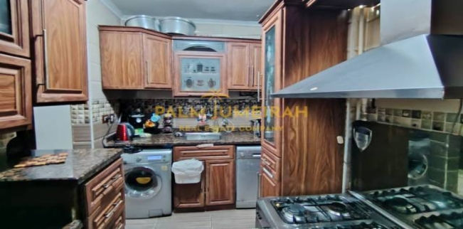شقة للبيع فى محرم بك - قسم محرم بك - الإسكندرية