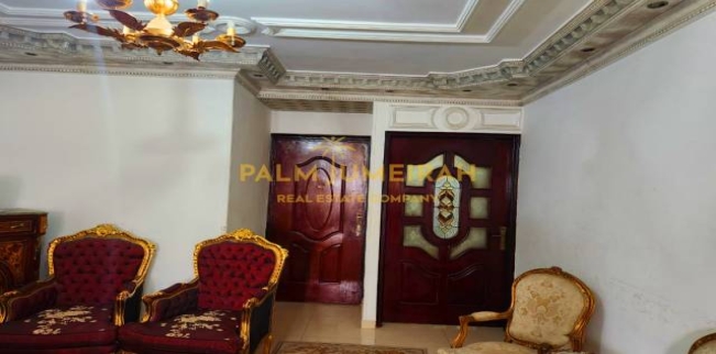 شقة للبيع فى جليم - قسم الرمل - الإسكندرية
