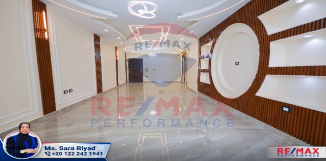 شقة للبيع فى ميامي - قسم المنتزه - الإسكندرية