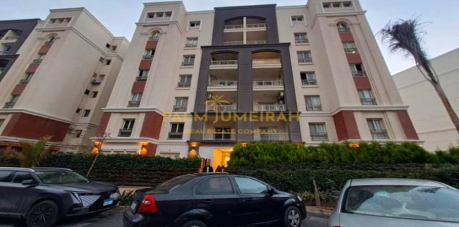 شقة للبيع فى محرم بك - قسم محرم بك - الإسكندرية