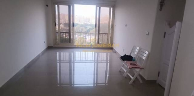 شقة للبيع فى سبورتنج - قسم سيدى جابر - الإسكندرية