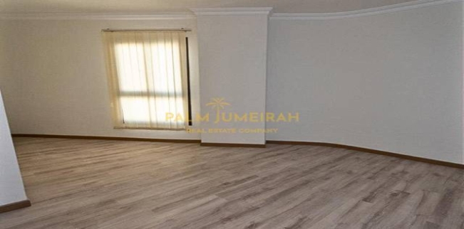 شقة للبيع فى محرم بك - قسم محرم بك - الإسكندرية
