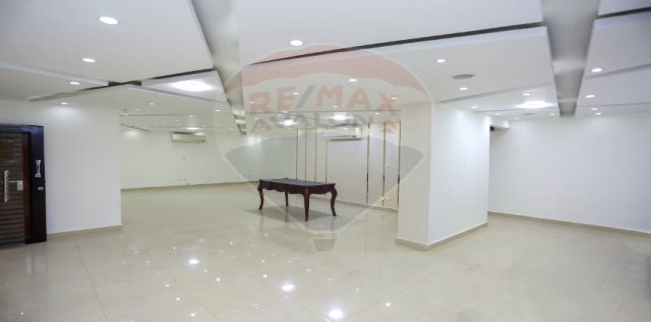 Office For Rent In El Shatbi - Qesm Bab Sharqi - Alexandria