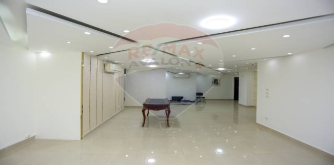 Office For Rent In El Shatbi - Qesm Bab Sharqi - Alexandria
