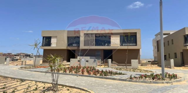 Villa For Sale In Qism Moharram Bek - Alexandria
