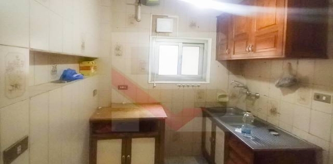 شقة للإيجار فى كامب شيزار - قسم باب شرقي - الإسكندرية
