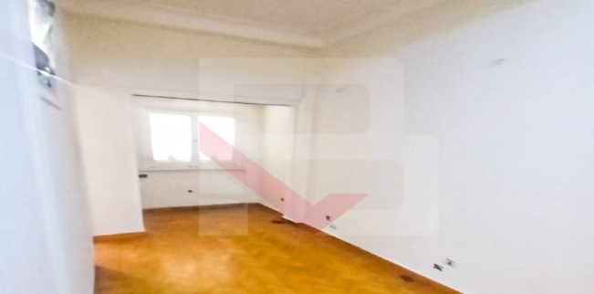 شقة للإيجار فى كامب شيزار - قسم باب شرقي - الإسكندرية