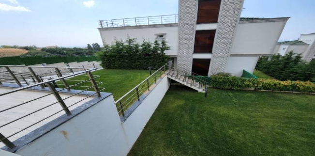 Villa For Rent In Buyukgekmege - Istanbul