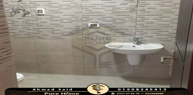 شقة للإيجار فى قسم محرم بك - الإسكندرية