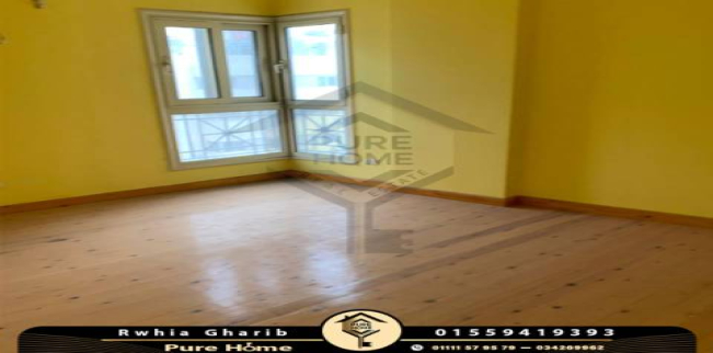 شقة للإيجار فى كامب شيزار - قسم باب شرقي - الإسكندرية