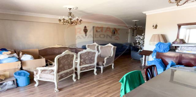 شقة للبيع فى سموحة - قسم سيدى جابر - الإسكندرية