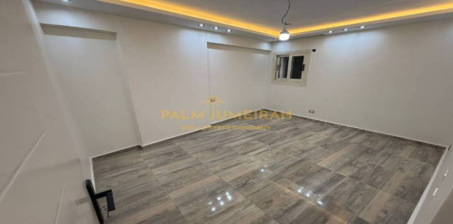 شقة للبيع فى ميامي - قسم المنتزه - الإسكندرية