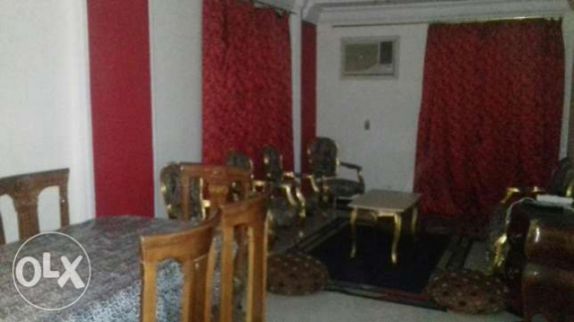 شقة للإيجار فى ميامي - قسم المنتزه - الإسكندرية